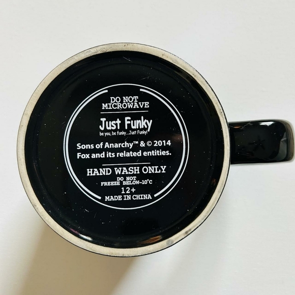 multi Dinnerware - Picture 2 of 2